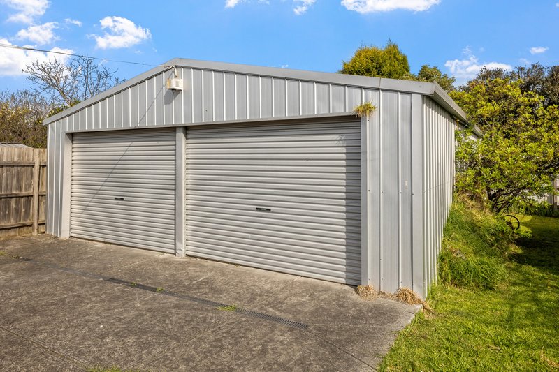 Photo - 11 Travers Street, Thomastown VIC 3074 - Image 14