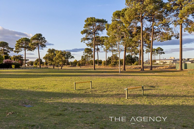 Photo - 11 Trieste Avenue, Ellenbrook WA 6069 - Image 28