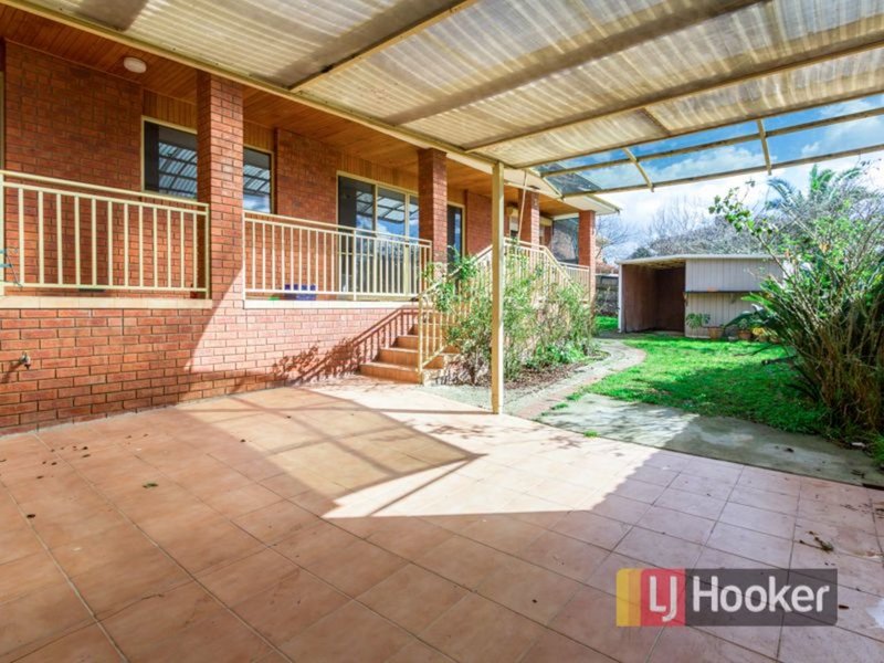 Photo - 11 Truslove Court, Endeavour Hills VIC 3802 - Image 10