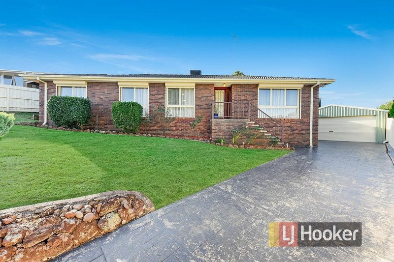 Photo - 11 Tunley Close, Endeavour Hills VIC 3802 - Image 17