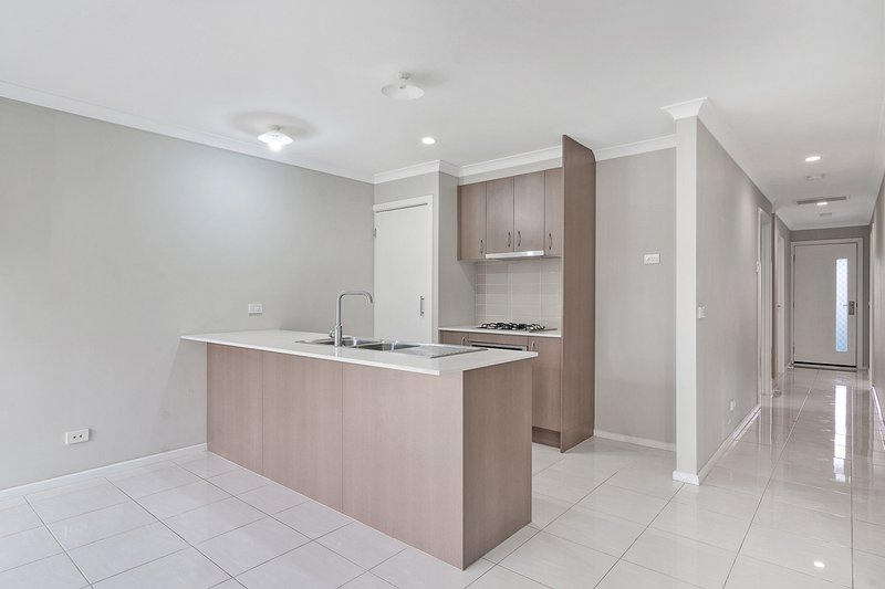 Photo - 11 Turquoise Walk, Officer VIC 3809 - Image 7