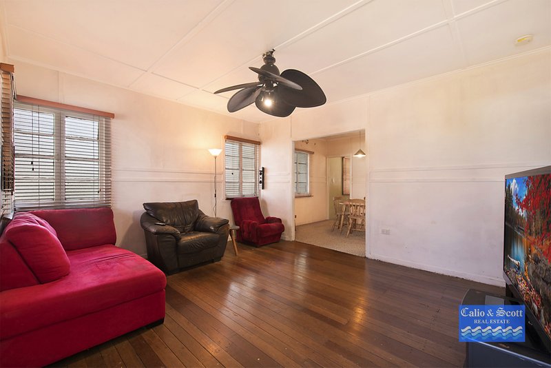 Photo - 11 Twenty-Third Ave , Brighton QLD 4017 - Image 3