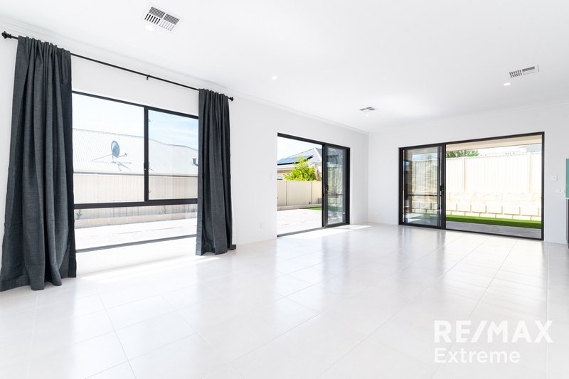 Photo - 11 Tyringa Crescent, Burns Beach WA 6028 - Image 10