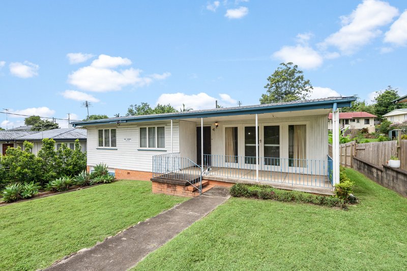 11 Tyrone Street, Chermside West QLD 4032