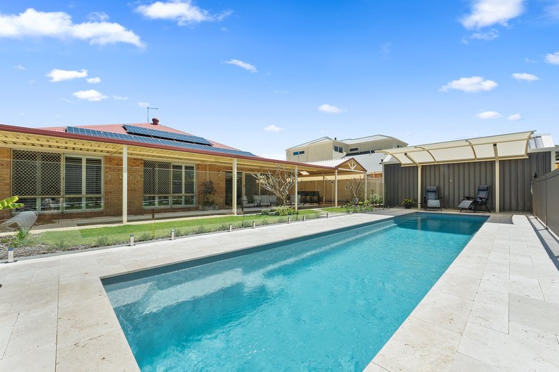 Photo - 11 Upton Court, Baldivis WA 6171 - Image 4