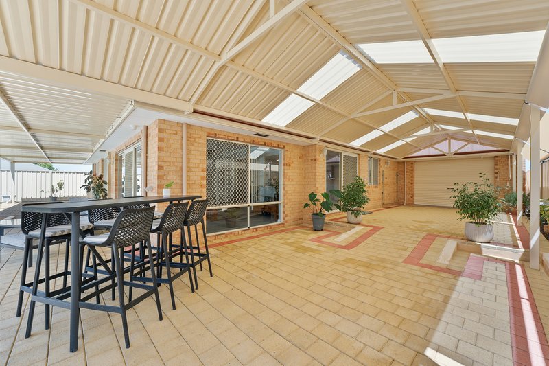 Photo - 11 Upton Court, Baldivis WA 6171 - Image 22