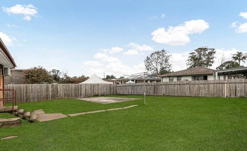 Photo - 11 Upton Place, Bonnyrigg NSW 2177 - Image 7