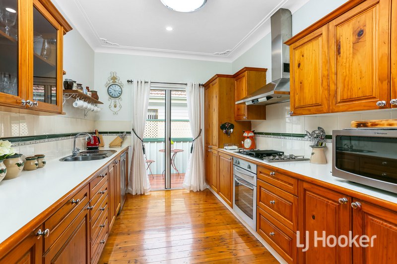 Photo - 11 Valda Street, Blacktown NSW 2148 - Image 4