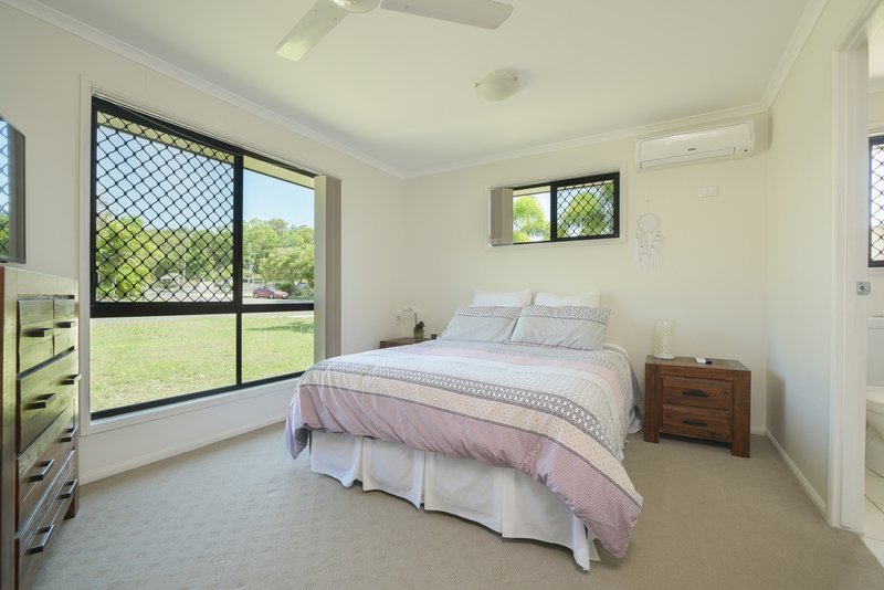 Photo - 1/1 Valley Vista Court, West Gladstone QLD 4680 - Image 7