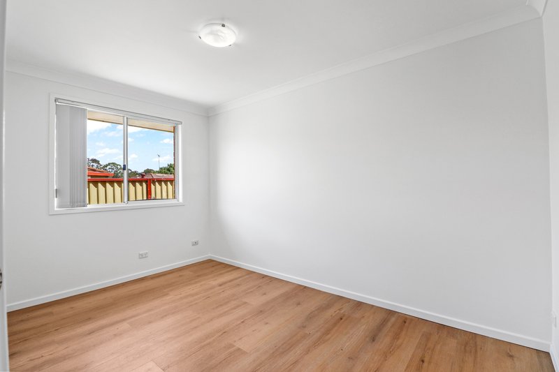 Photo - 11 Van Bentum Place, Blacktown NSW 2148 - Image 3