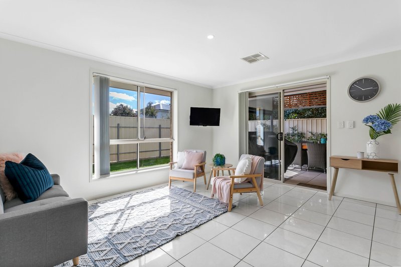 Photo - 11 Vardon Street, Seacombe Gardens SA 5047 - Image 18