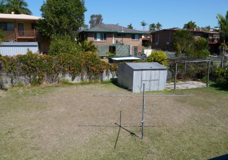 Photo - 11 Venus Street, Telina QLD 4680 - Image 12