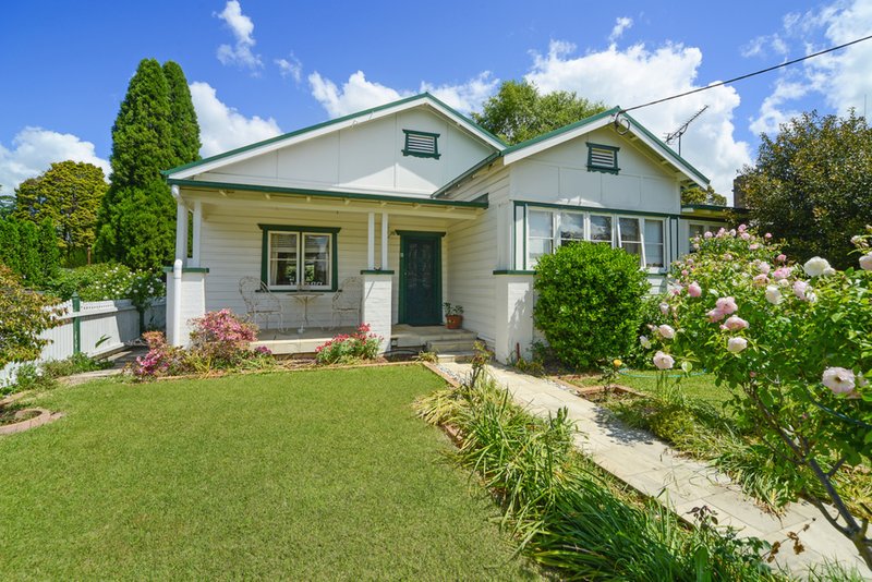 Photo - 11 Victoria Street, Bowral NSW 2576 - Image 5