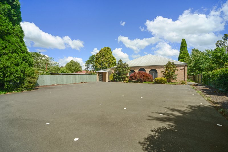 Photo - 11 Victoria Street, Bowral NSW 2576 - Image 8