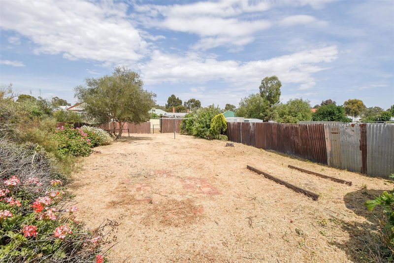 Photo - 11 Victoria Street, Dimboola VIC 3414 - Image 12