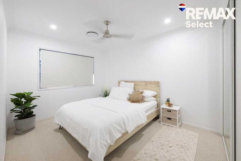Photo - 11 Vidar Crescent, Ooralea QLD 4740 - Image 19