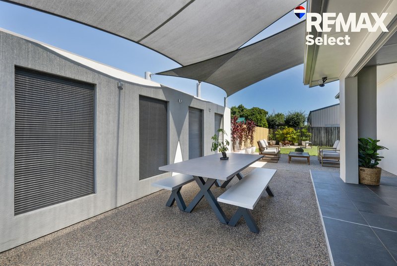 Photo - 11 Vidar Crescent, Ooralea QLD 4740 - Image 24