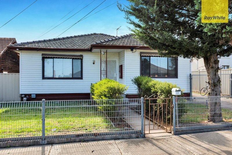 Photo - 11 Vincent Avenue, St Albans VIC 3021 - Image 2