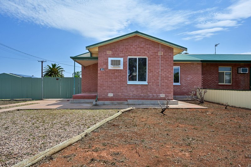 Photo - 11 Wade Street, Whyalla Norrie SA 5608 - Image 2