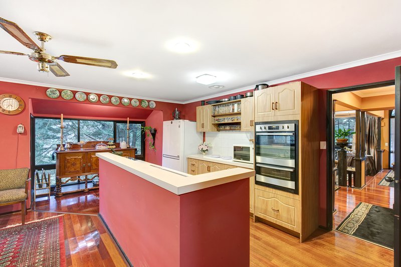 Photo - 11 Walker Street, Crafers SA 5152 - Image 10