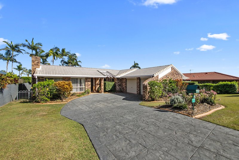 11 Wallen Place, Wynnum West QLD 4178