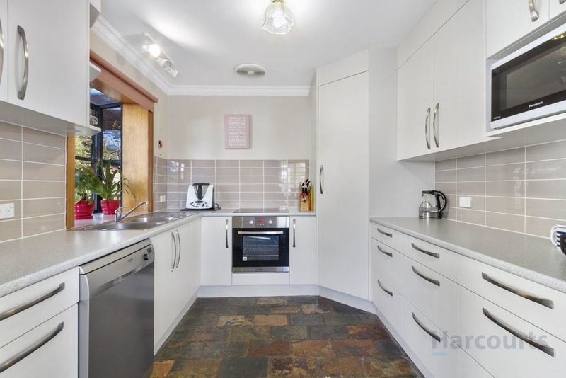 Photo - 11 Wandanea Place, Margate TAS 7054 - Image 6