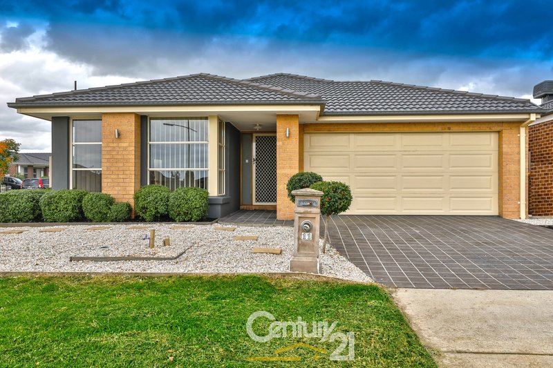 11 Warbler Street, Pakenham VIC 3810