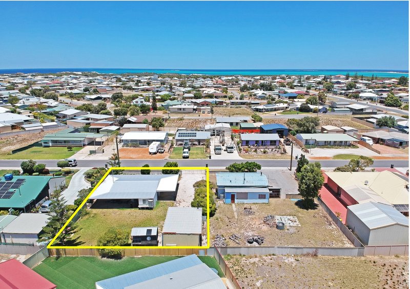 11 Ward Street, Jurien Bay WA 6516