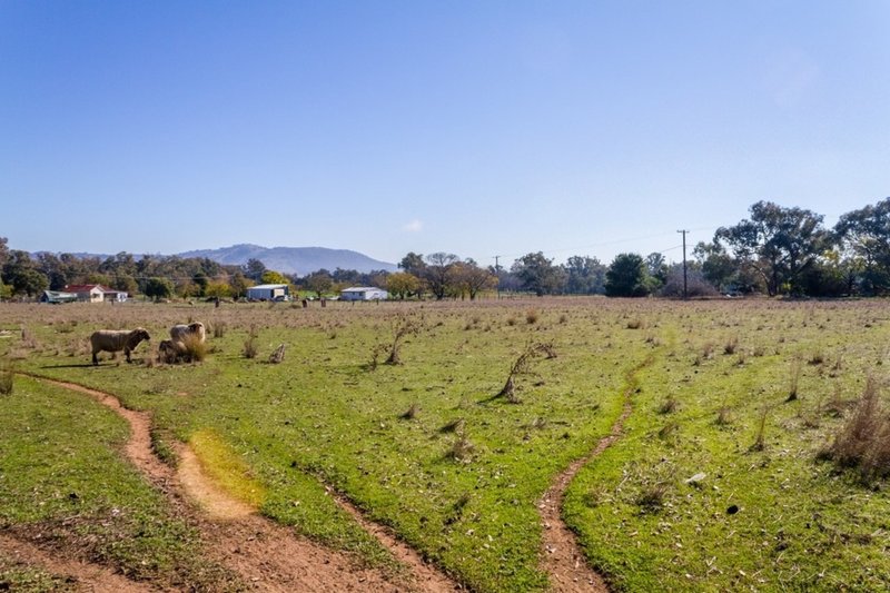 Photo - 11 Warrangong Circuit, Wattamondara NSW 2794 - Image 14