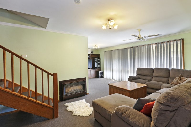 Photo - 11 Washington Street, Corio VIC 3214 - Image 3