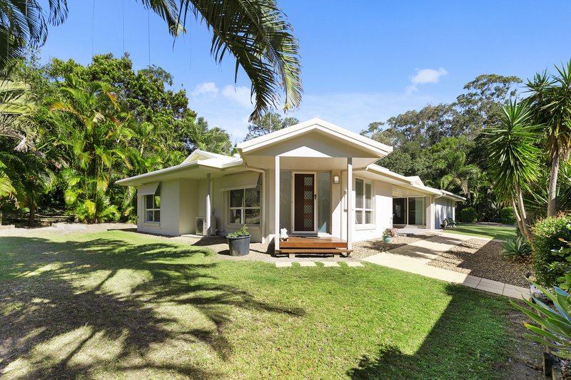 Photo - 11 Waterview Drive, Dundowran Beach QLD 4655 - Image 2