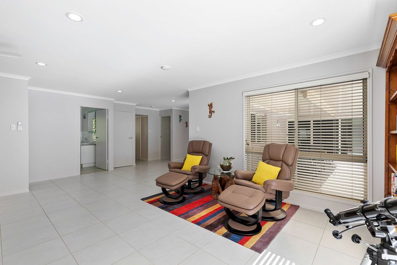 Photo - 11 Waterview Drive, Dundowran Beach QLD 4655 - Image 7