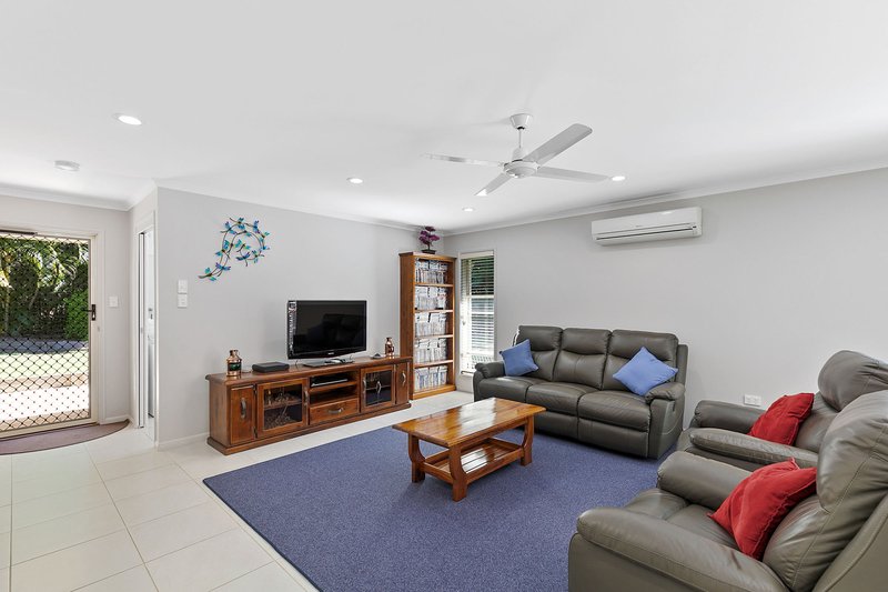 Photo - 11 Waterview Drive, Dundowran Beach QLD 4655 - Image 10