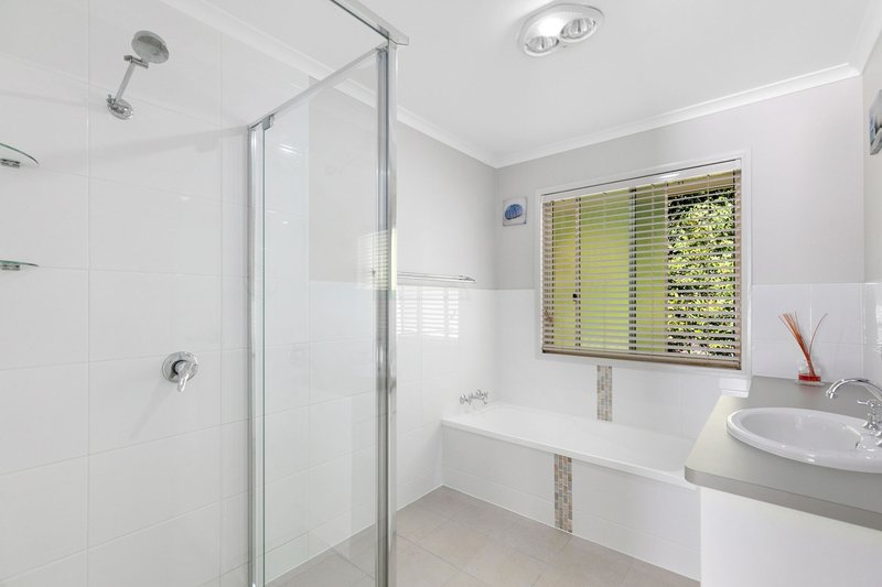 Photo - 11 Waterview Drive, Dundowran Beach QLD 4655 - Image 15