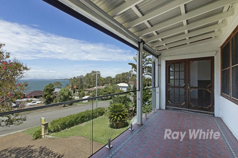 Photo - 11 Wattle Street, Bolton Point NSW 2283 - Image 2