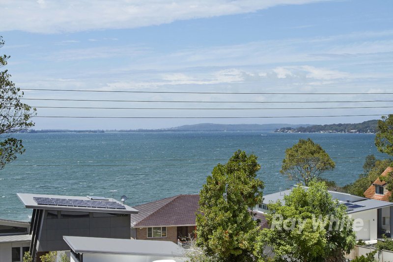 Photo - 11 Wattle Street, Bolton Point NSW 2283 - Image 3