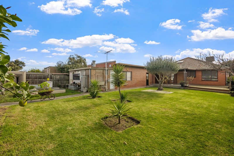 Photo - 11 Wattle Street, Thomastown VIC 3074 - Image 16