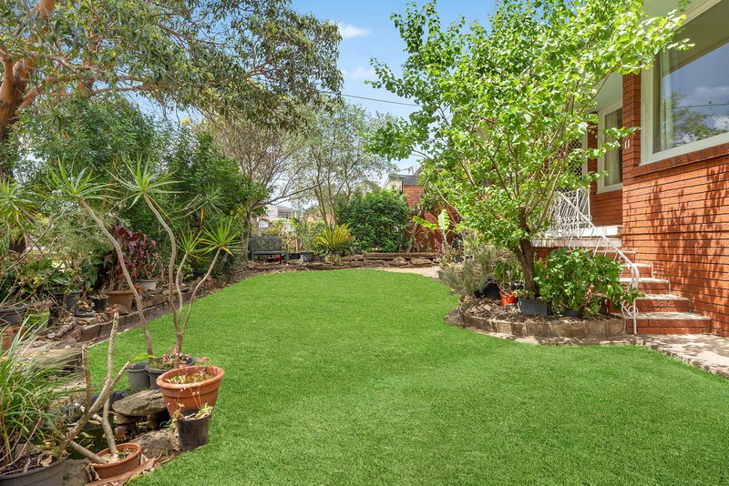 Photo - 11 Waycott Avenue, Kingsgrove NSW 2208 - Image 7