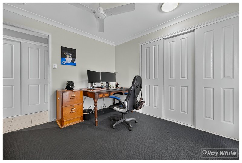 Photo - 11 Webster Street, Gracemere QLD 4702 - Image 16