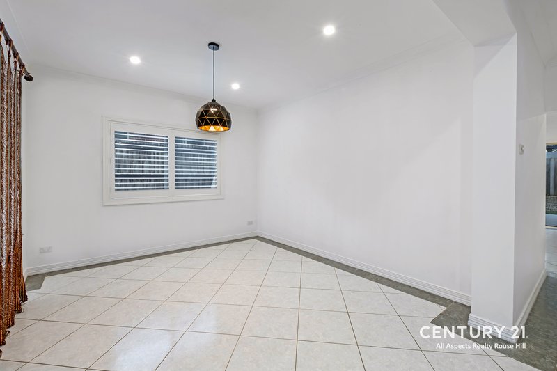 Photo - 11 Weeroona Place, Rouse Hill NSW 2155 - Image 6