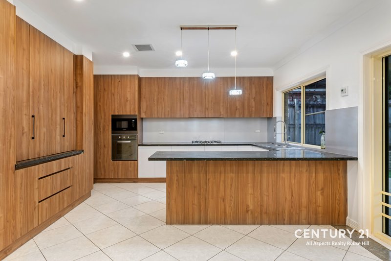 Photo - 11 Weeroona Place, Rouse Hill NSW 2155 - Image 7