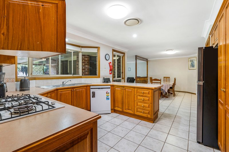 Photo - 11 West Hill Place, Green Valley NSW 2168 - Image 6