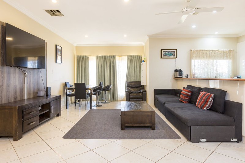 Photo - 11 Westside Boulevard, Mildura VIC 3500 - Image 3