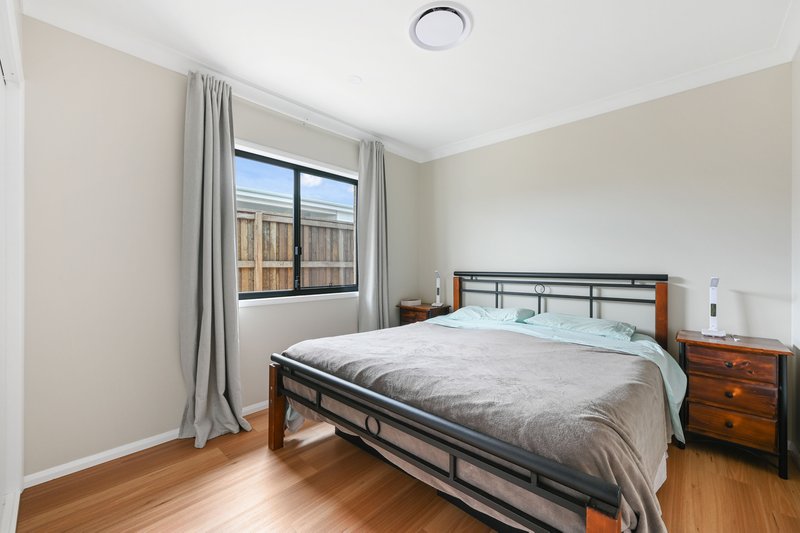 Photo - 11 Wetherby Street, Highfields QLD 4352 - Image 13