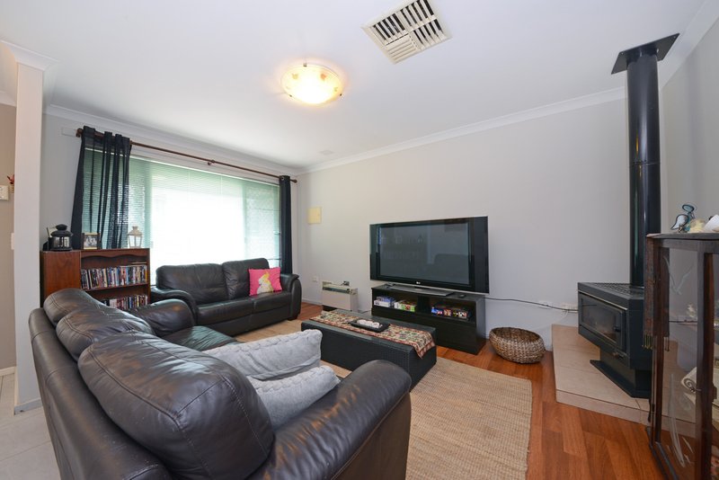 Photo - 11 Whiston Crescent, Clarkson WA 6030 - Image 3