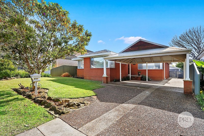 11 Whitegates Avenue, Peakhurst Heights NSW 2210