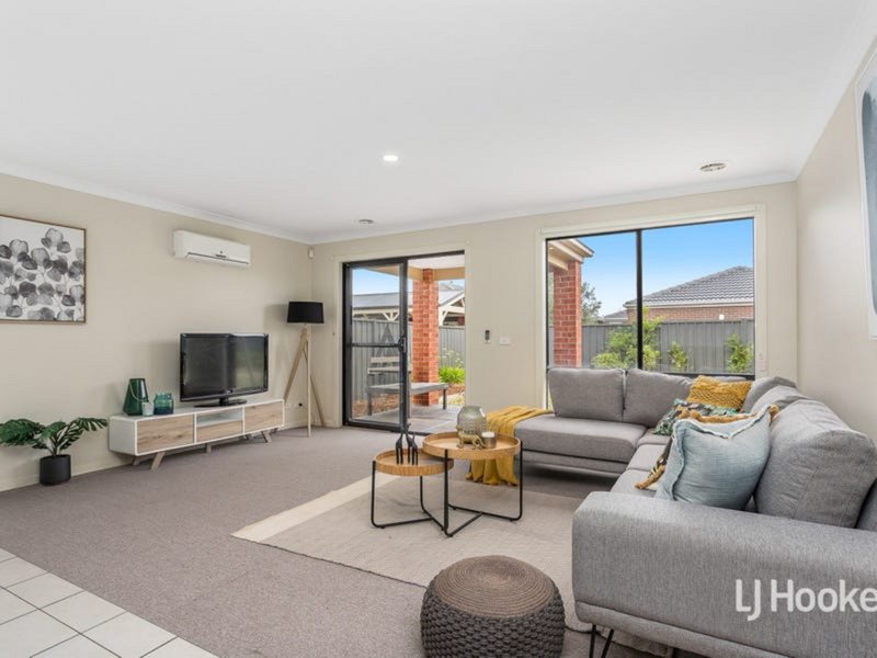 Photo - 11 Wickham Street, Wyndham Vale VIC 3024 - Image 5