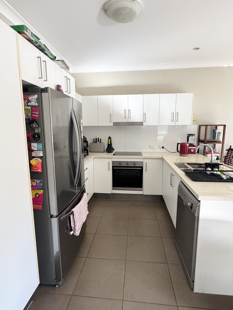 Photo - 11 Wighton Street, Sandgate QLD 4017 - Image 2