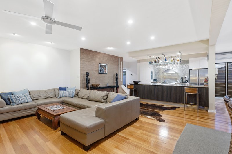 Photo - 11 William Street, Alexandra Headland QLD 4572 - Image 4