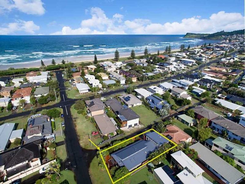 Photo - 11 Williams Street, Lennox Head NSW 2478 - Image 6